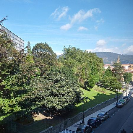 Surf And Art Apartment Parking Gratuito Oviedo Luaran gambar