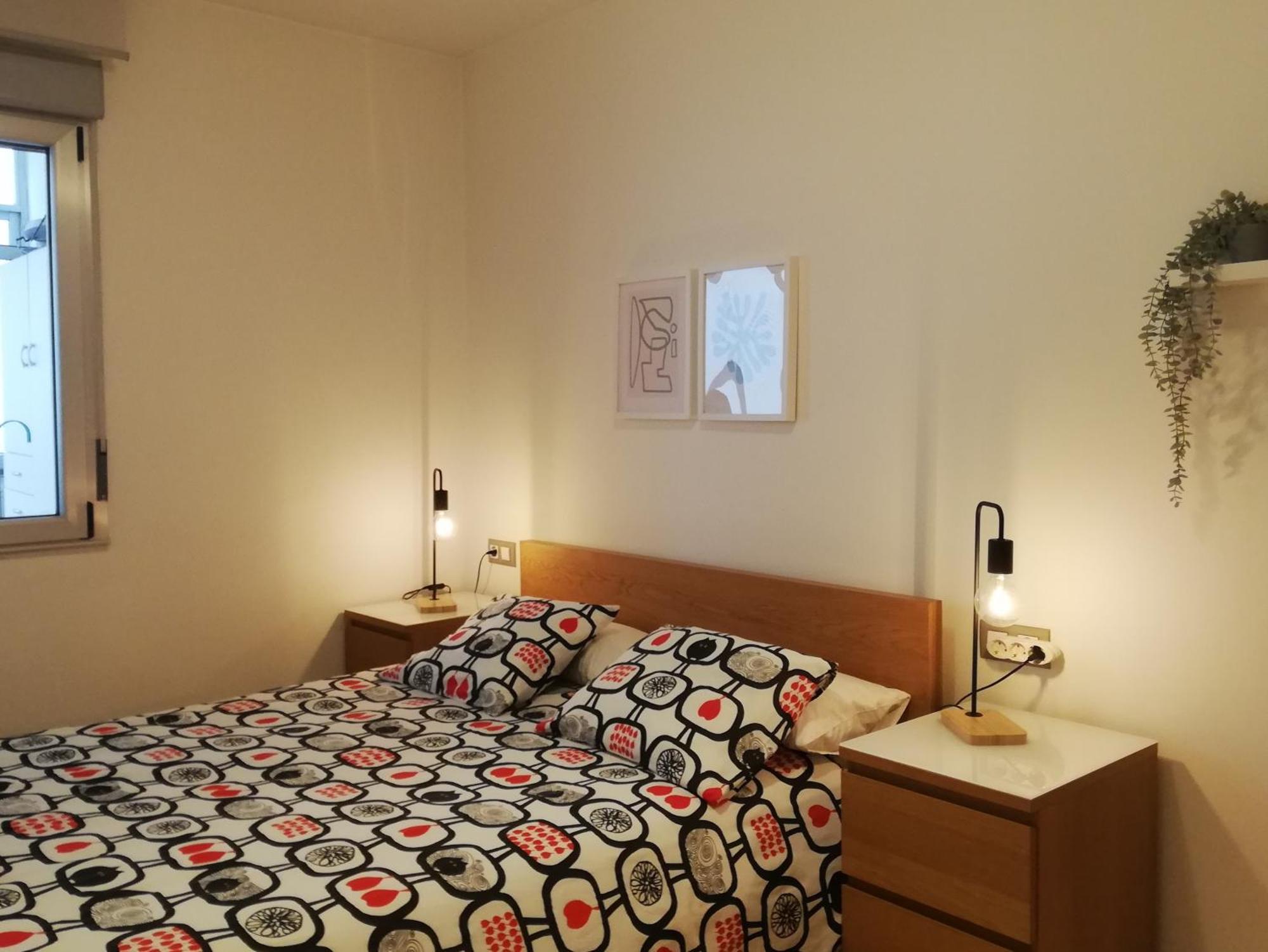 Surf And Art Apartment Parking Gratuito Oviedo Luaran gambar